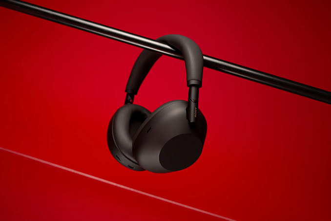 Sony WH-1000XM6: Cancelamento de Ruído Ainda é o Melhor em 2026?