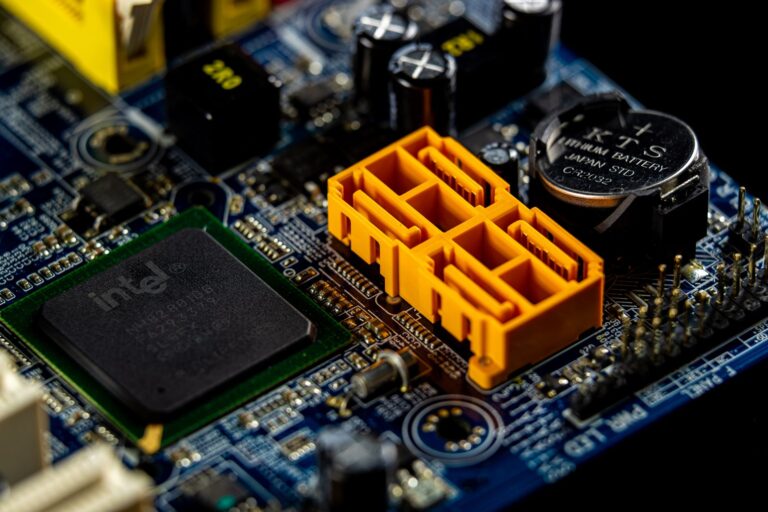 Guia Definitivo de Hardware para Inteligência Artificial: Da Revolução Global ao Contexto Moçambicano