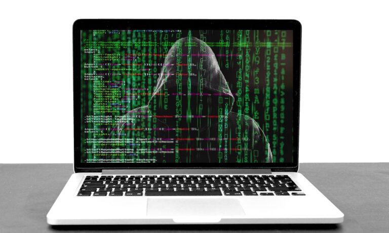 A Era da Privacidade Digital: Avaliação das Redes Privadas Virtuais (VPN)
