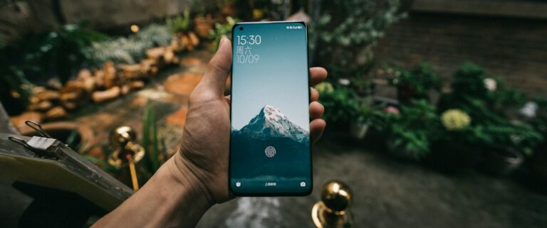 A Tendência dos Telemóveis Inteligentes de Gama Média: O Novo Padrão de Mercado